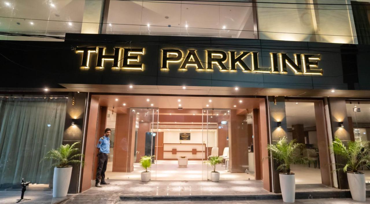 The Parkline Agartala Extérieur photo
